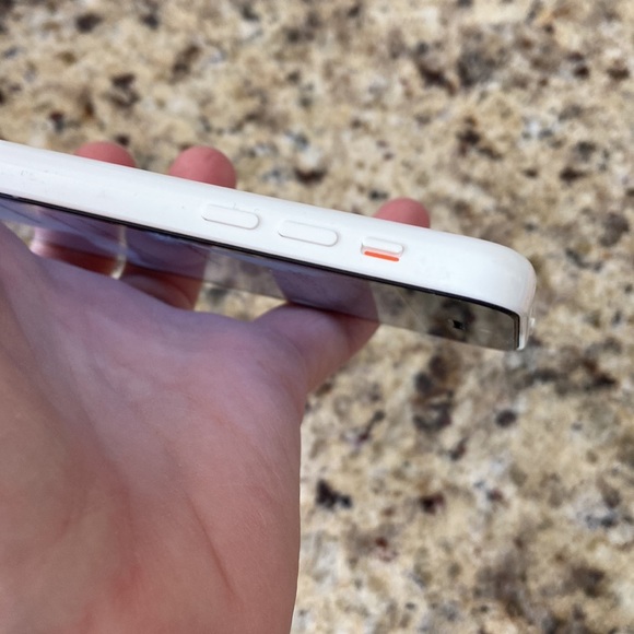 White iPhone 5c model A1532 no sim AT&T network FOR PARTS/HARDWARE ONLY…. - Picture 3 of 4